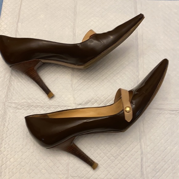 SOLD - Louis Vuitton 36.5 Vernis High Heels - Picture 12 of 17